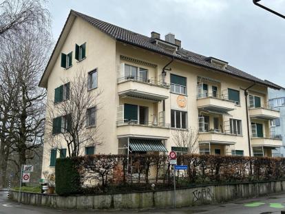 Sanierung Mehrfamilienhaus, Bern